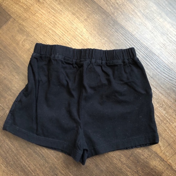 First impressions black shorts 3T - Picture 2 of 2